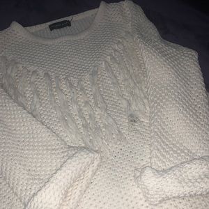 Mustard Seed Sweaters - Never worn white Mustard Seed Sweater with tassels Mustard Seed Sweaters - Never worn white Mustard Seed Sweater with tassels